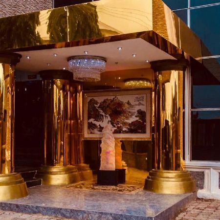 E-Suite Hotel Абуджа Екстер'єр фото