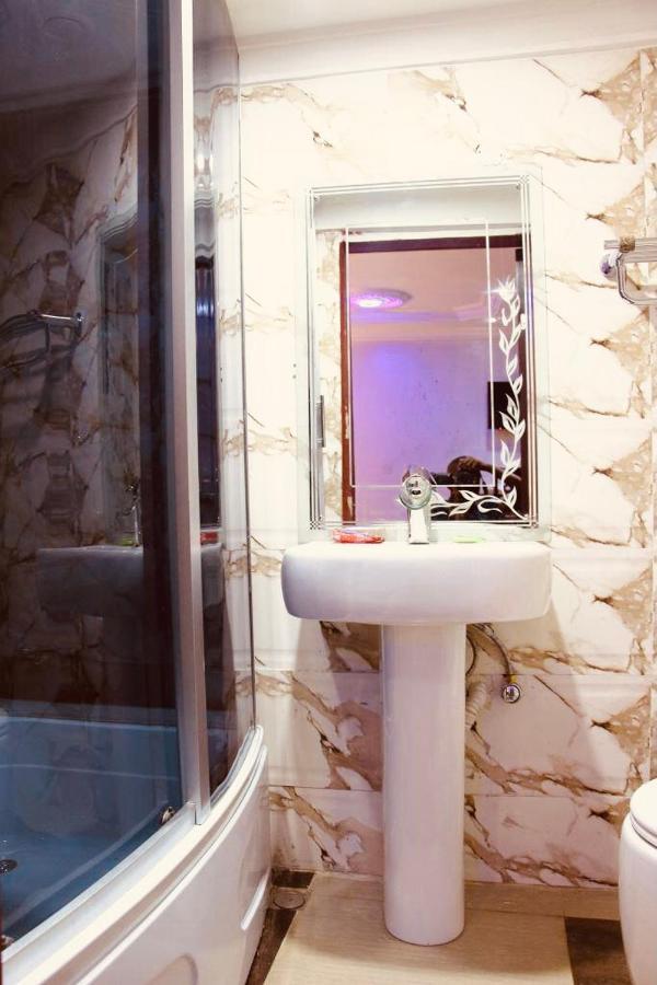 E-Suite Hotel Абуджа Екстер'єр фото